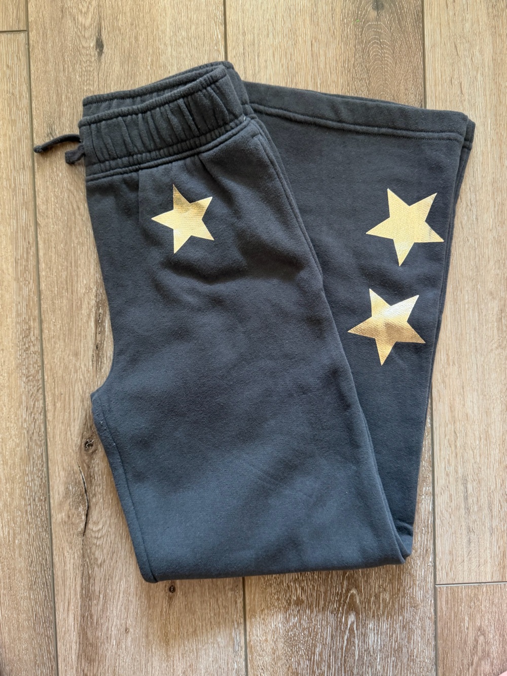 Abercrombie Kids Black wide leg sweatPants with Gold Star Accents